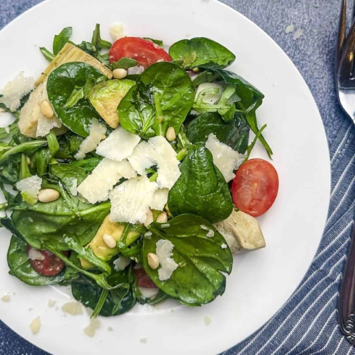 Spinach and Arugula Salad with Shaved Parmesan